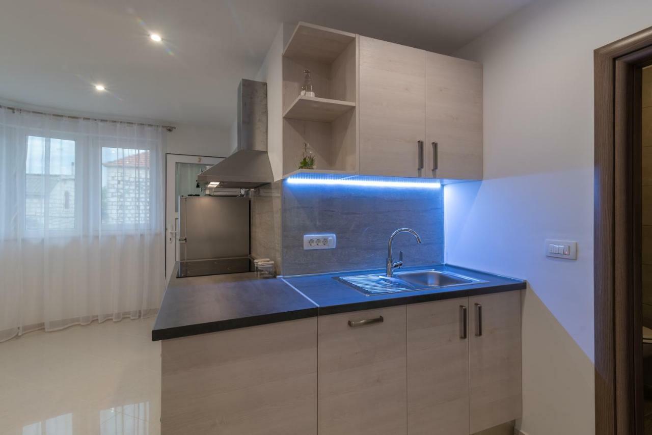 Apartmani Dalmacija Seget Vranjica Luaran gambar