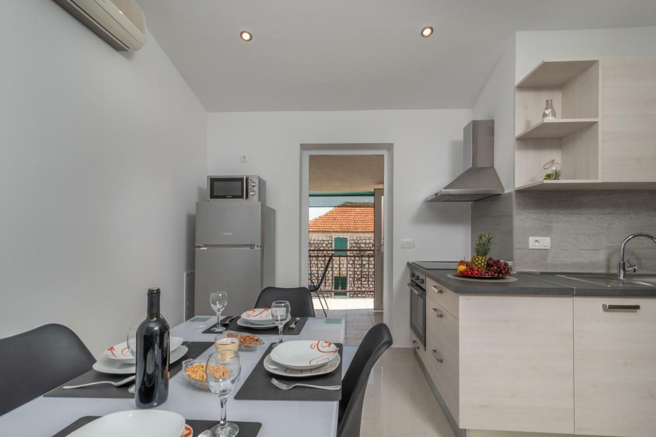 Apartmani Dalmacija Seget Vranjica Luaran gambar